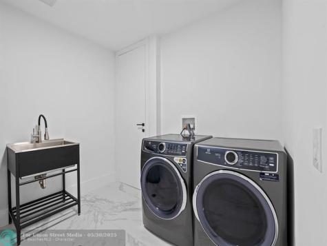 160 Isle Of Venice Drive Fort Lauderdale FL 33301