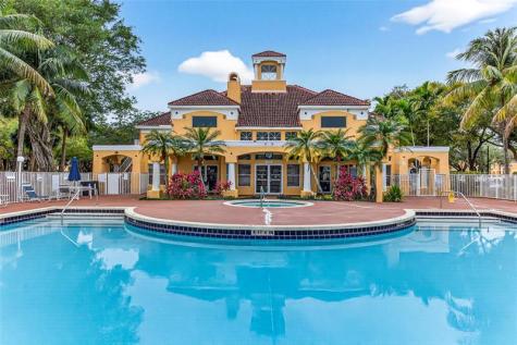 2361 NW 33rd Street Oakland Park FL 33309