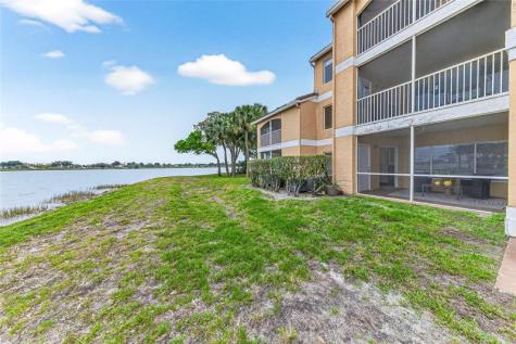 2361 NW 33rd Street Oakland Park FL 33309