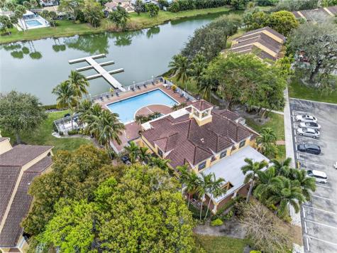 2361 NW 33rd Street Oakland Park FL 33309