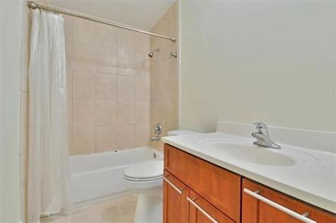 5544 Lakewood Circle Pompano Beach FL 33063