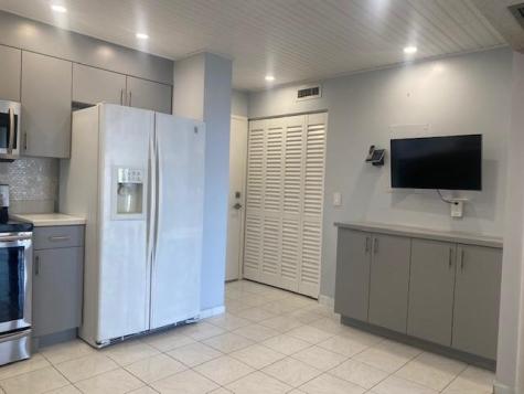 2851 NE 183rd Street Aventura FL 33160