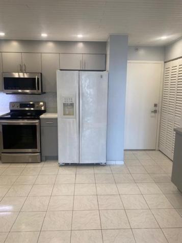 2851 NE 183rd Street Aventura FL 33160