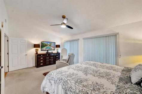 1743 NE 4th Avenue Fort Lauderdale FL 33305