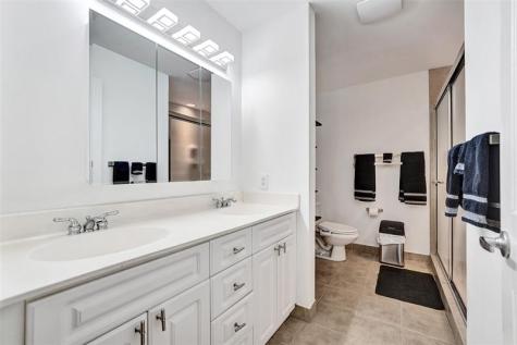 1743 NE 4th Avenue Fort Lauderdale FL 33305