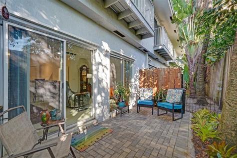 1743 NE 4th Avenue Fort Lauderdale FL 33305