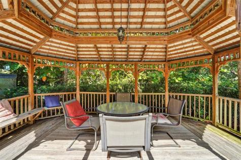 1743 NE 4th Avenue Fort Lauderdale FL 33305