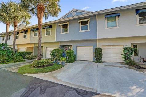 1743 NE 4th Avenue Fort Lauderdale FL 33305