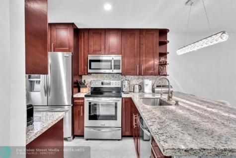 4025 N Federal Highway Fort Lauderdale FL 33308