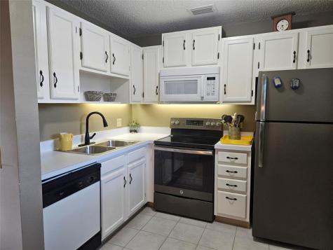 15 Vista Gardens Trail Vero Beach FL 32962
