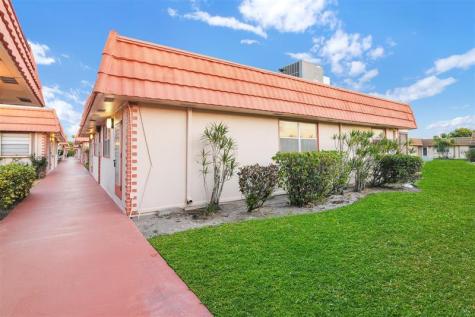 138 Seville Delray Beach FL 33446