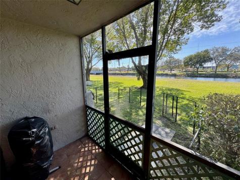 9585 SW 1st Court Coral Springs FL 33071