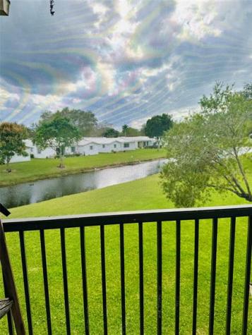 8142 NW 17th Manor Plantation FL 33322