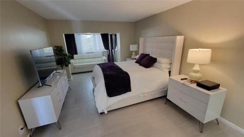 1801 Presidential Way West Palm Beach FL 33401