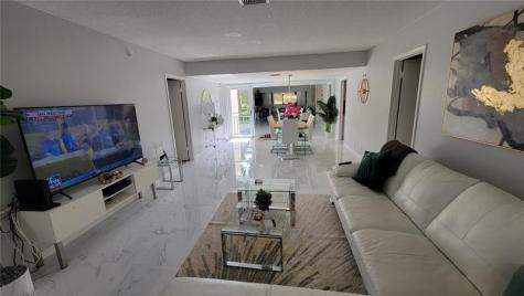 1801 Presidential Way West Palm Beach FL 33401