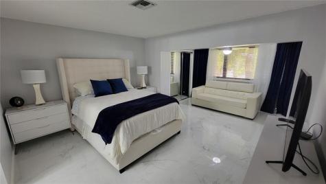 1801 Presidential Way West Palm Beach FL 33401