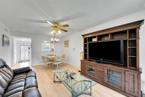 9380 Sunrise Lakes Boulevard Sunrise FL 33322