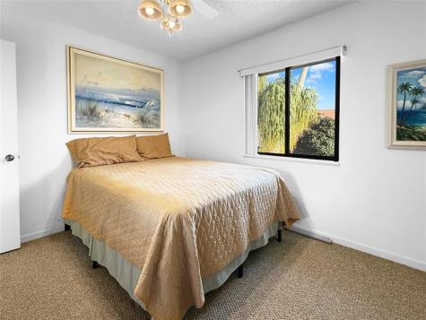 329 Knotty Pine Circle Greenacres FL 33463