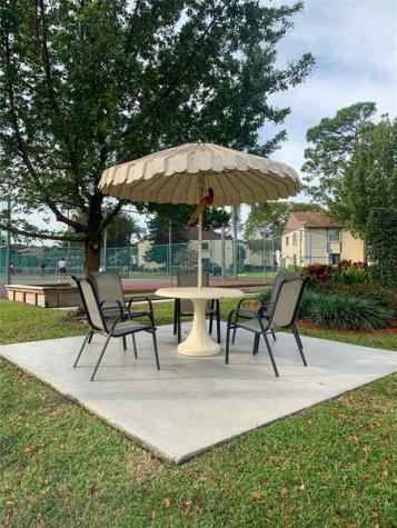 329 Knotty Pine Circle Greenacres FL 33463