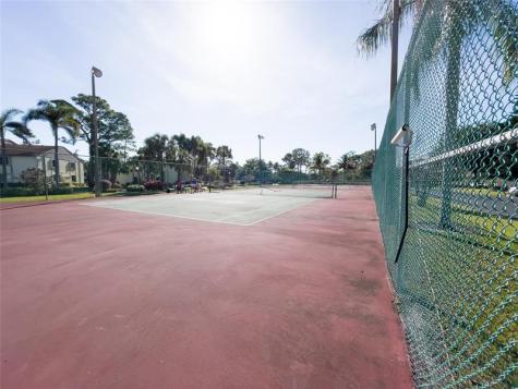 329 Knotty Pine Circle Greenacres FL 33463