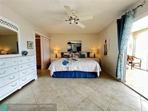 4108 Cambridge E Deerfield Beach FL 33442