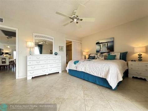 4108 Cambridge E Deerfield Beach FL 33442