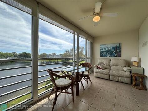 4108 Cambridge E Deerfield Beach FL 33442