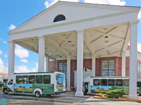 4108 Cambridge E Deerfield Beach FL 33442