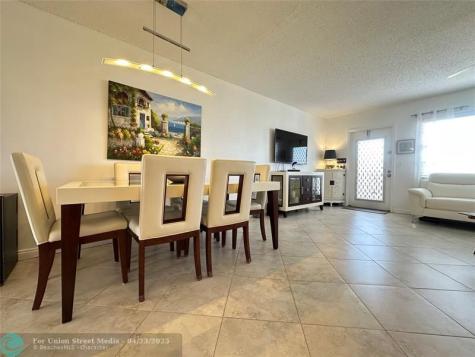 4108 Cambridge E Deerfield Beach FL 33442