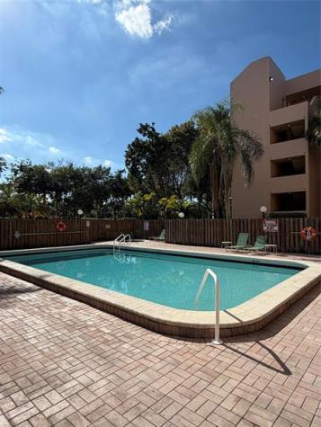 6800 Cypress Road Plantation FL 33317