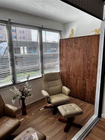 2831 Somerset Drive Lauderdale Lakes FL 33311