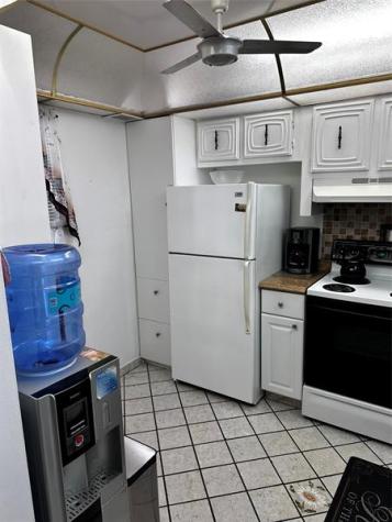 2831 Somerset Drive Lauderdale Lakes FL 33311