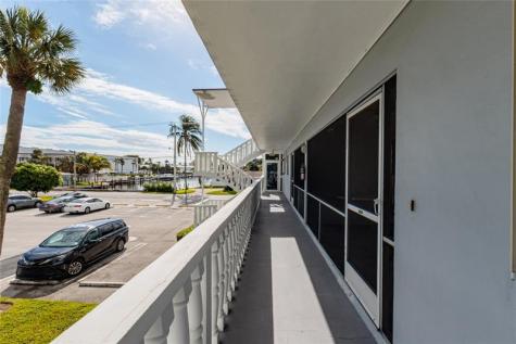 490 SE 19th Avenue Pompano Beach FL 33060