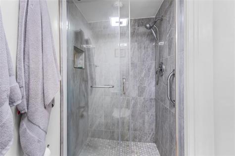 490 SE 19th Avenue Pompano Beach FL 33060
