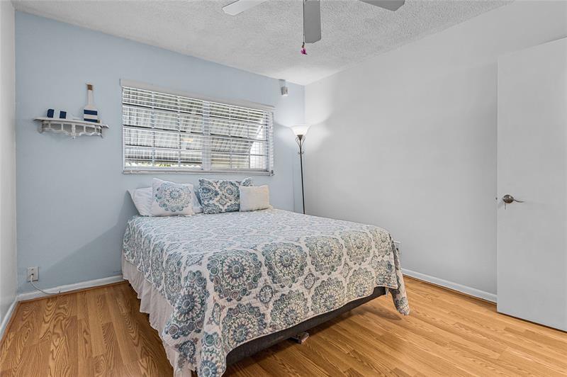 490 SE 19th Avenue Pompano Beach FL 33060