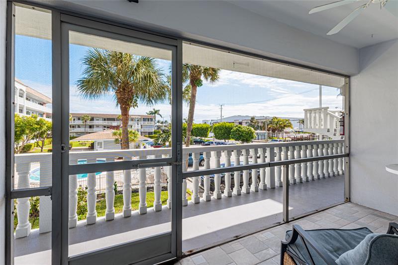 490 SE 19th Avenue Pompano Beach FL 33060