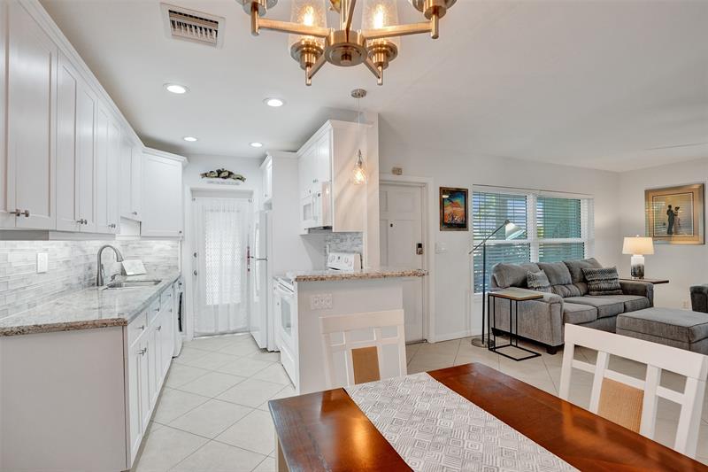 935 SE 9th Avenue Pompano Beach FL 33060