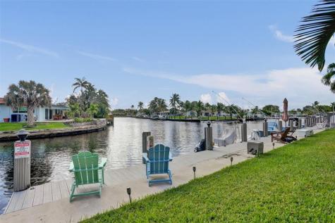 935 SE 9th Avenue Pompano Beach FL 33060