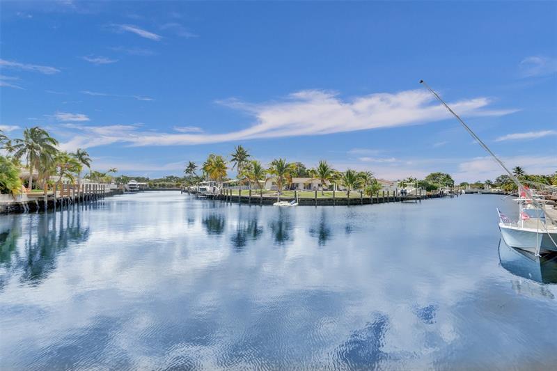 935 SE 9th Avenue Pompano Beach FL 33060