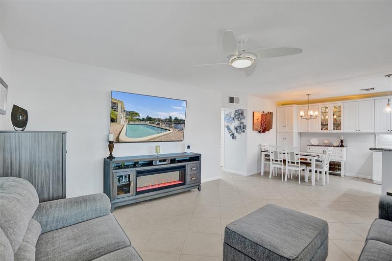 935 SE 9th Avenue Pompano Beach FL 33060