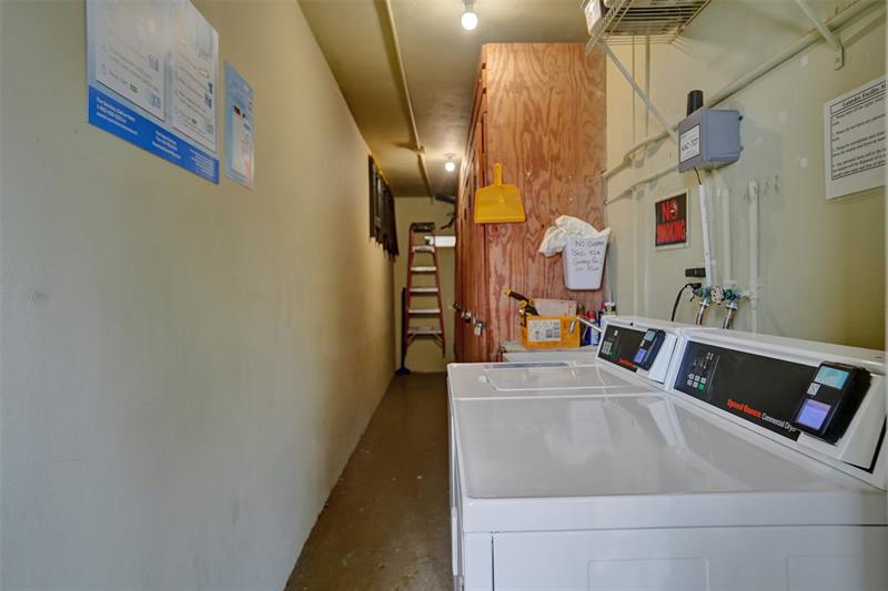 935 SE 9th Avenue Pompano Beach FL 33060