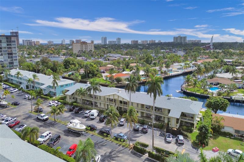 935 SE 9th Avenue Pompano Beach FL 33060