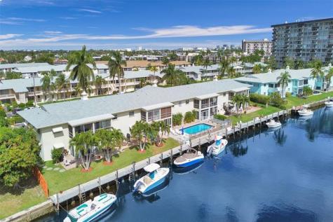 935 SE 9th Avenue Pompano Beach FL 33060