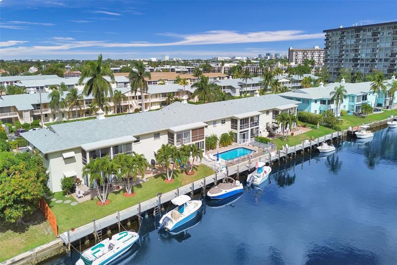 935 SE 9th Avenue Pompano Beach FL 33060