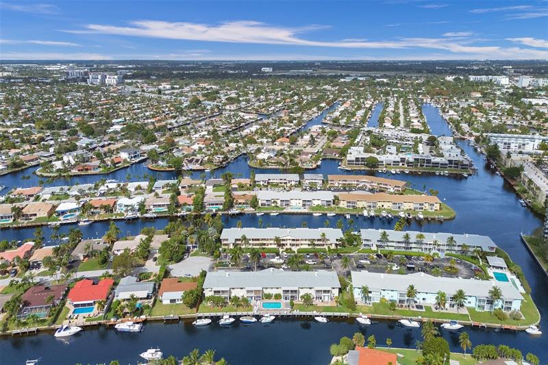 935 SE 9th Avenue Pompano Beach FL 33060