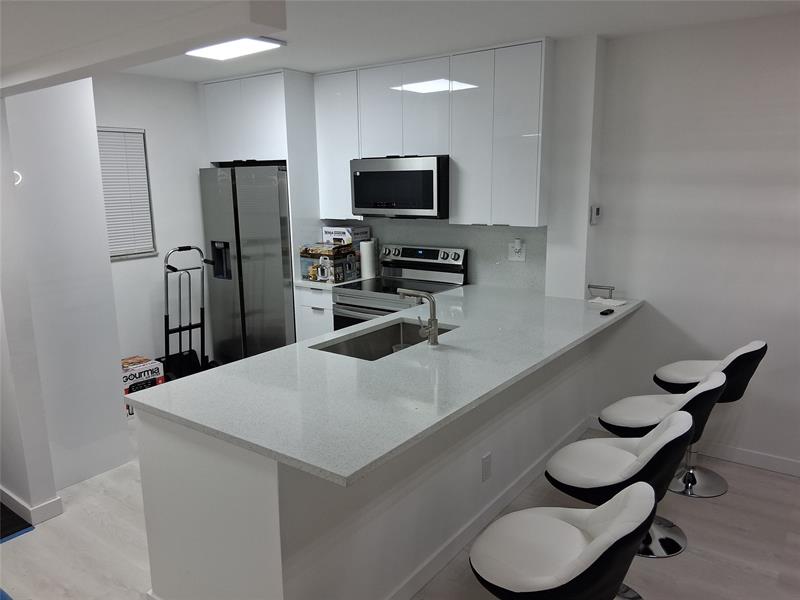 100 Berkley Road Hollywood FL 33024