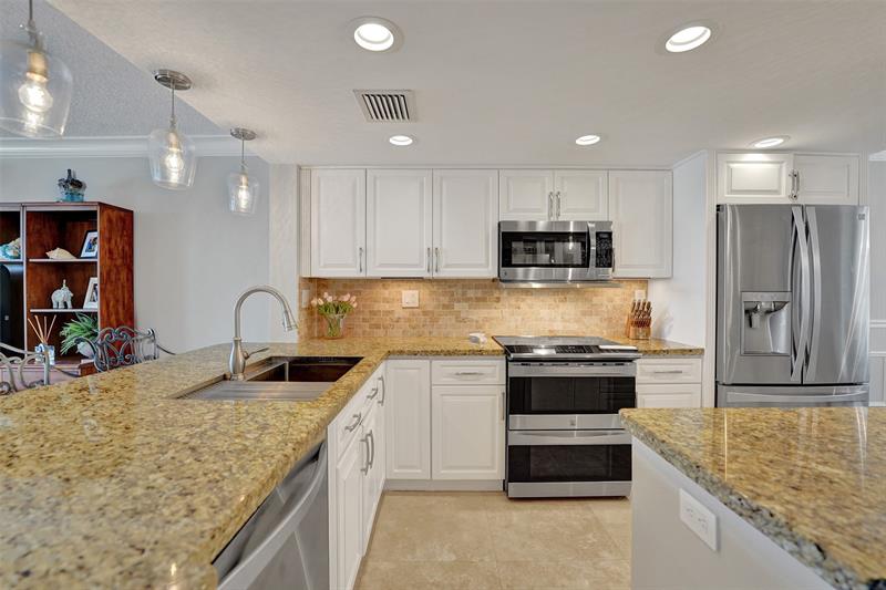 1100 SE 5th Court Pompano Beach FL 33060