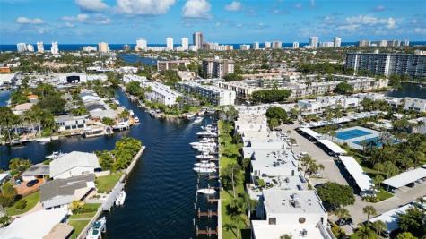 1100 SE 5th Court Pompano Beach FL 33060