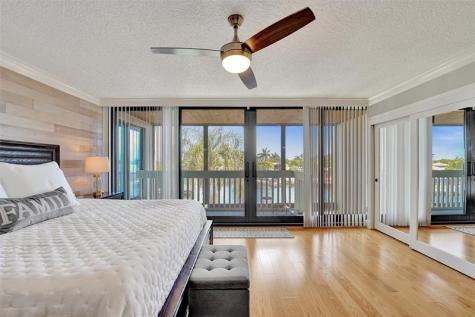 1100 SE 5th Court Pompano Beach FL 33060