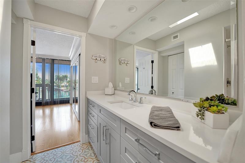 1100 SE 5th Court Pompano Beach FL 33060